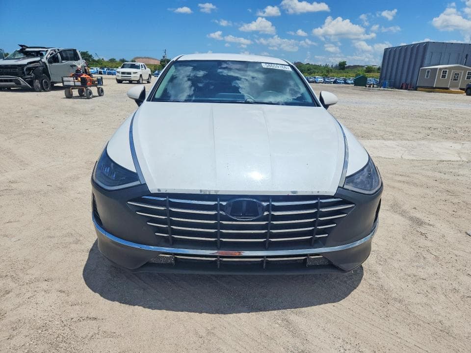 2020 HYUNDAI SONATA SE 5