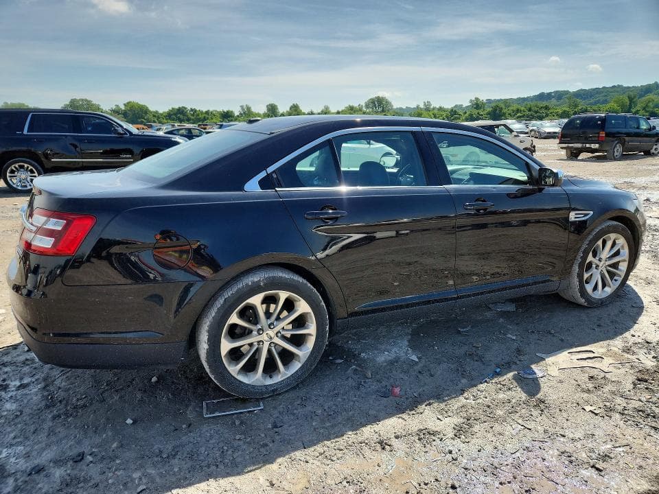 2018 FORD TAURUS 3