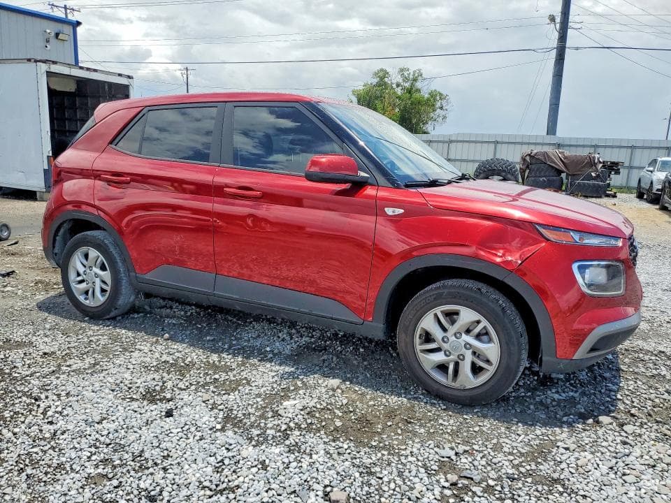 2025 HYUNDAI VENUE SE 4