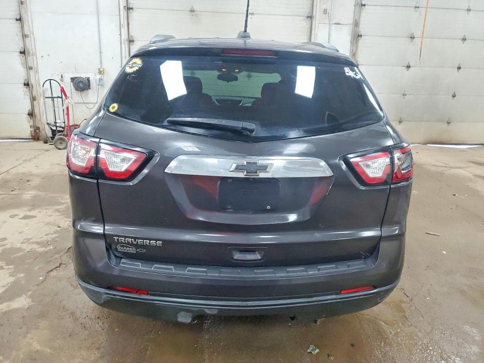 2017 CHEVROLET TRAVERSE LS 6