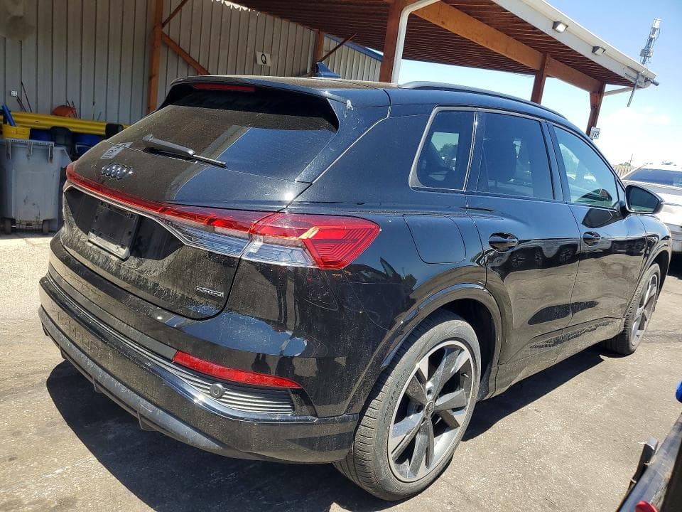 2025 AUDI Q4 E-TRON PREMIUM 3