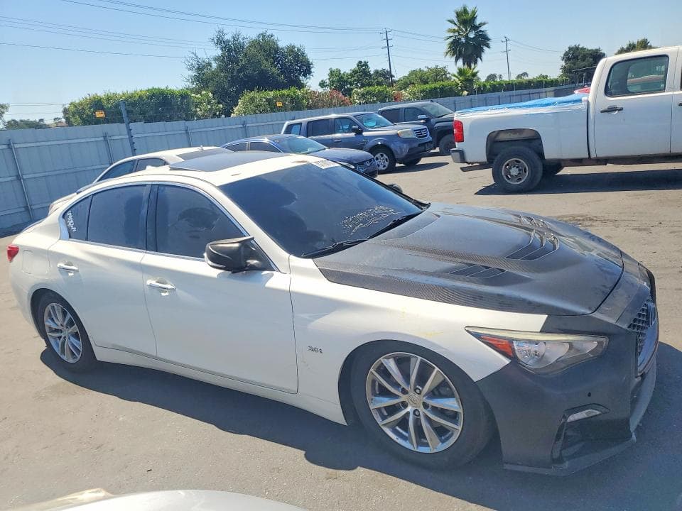 2017 INFINITI Q50 3.0T PREMIUM 4