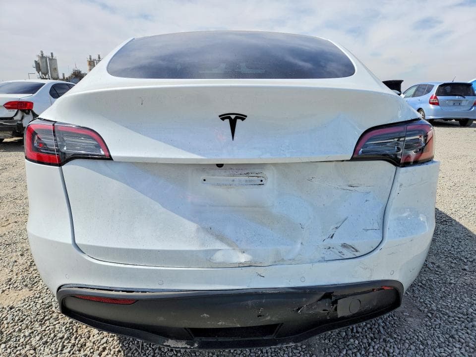 2022 TESLA MODEL Y 6