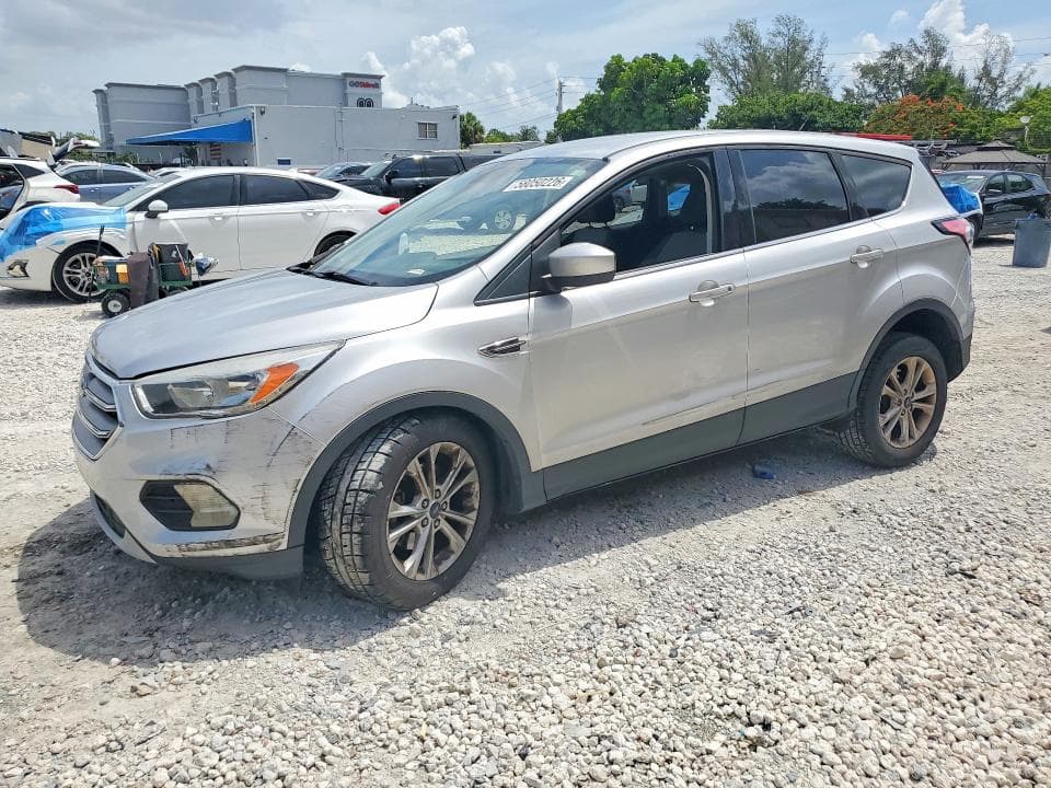 2017 FORD ESCAPE SE - 1