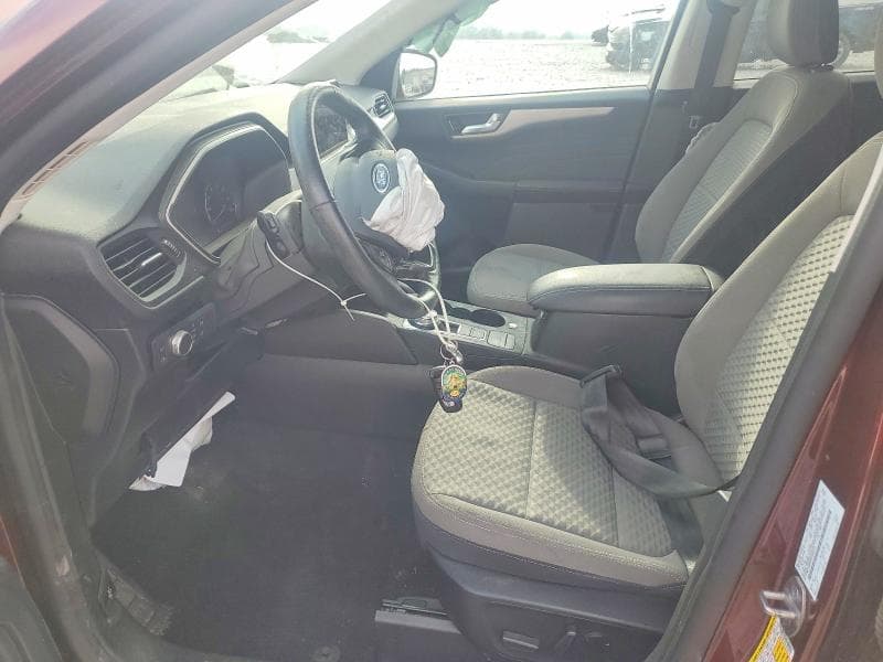 2021 FORD ESCAPE SE 7