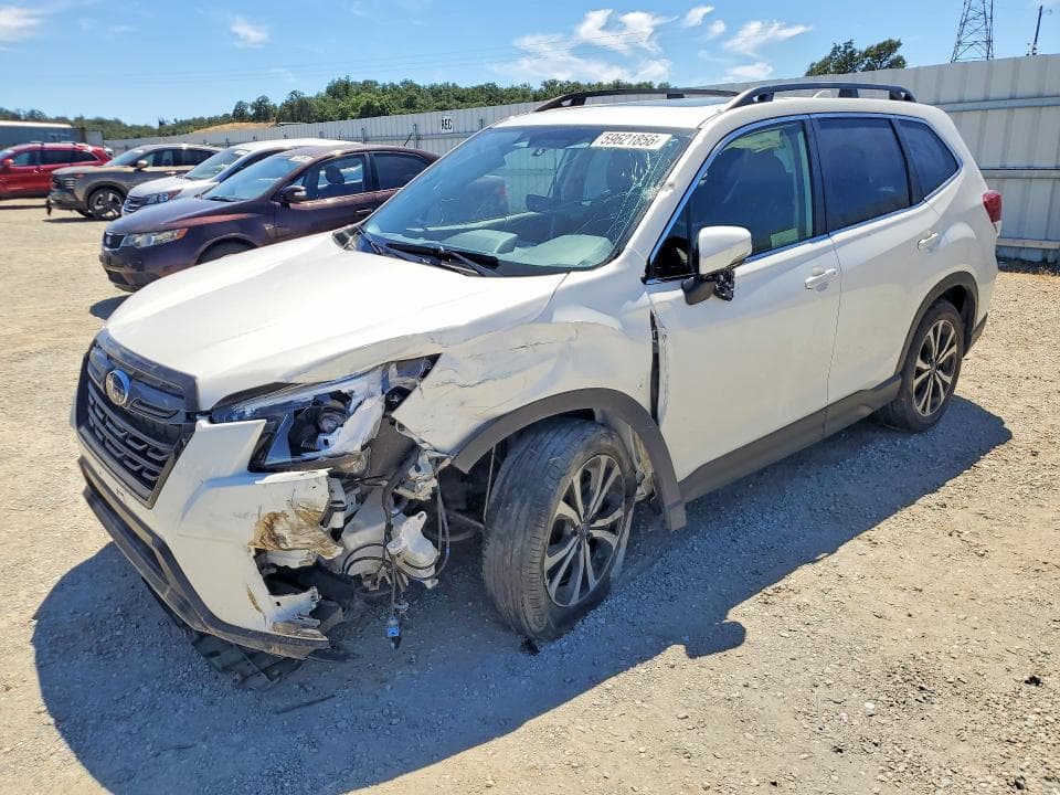 2023 SUBARU FORESTER LIMITED - 1