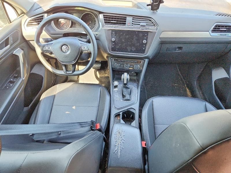2020 VOLKSWAGEN TIGUAN SE 8