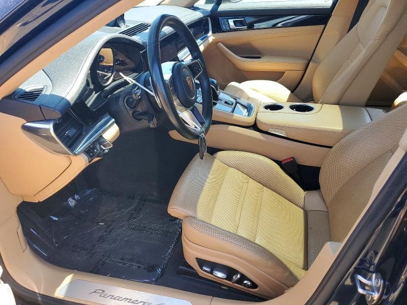 2018 PORSCHE PANAMERA 4 7