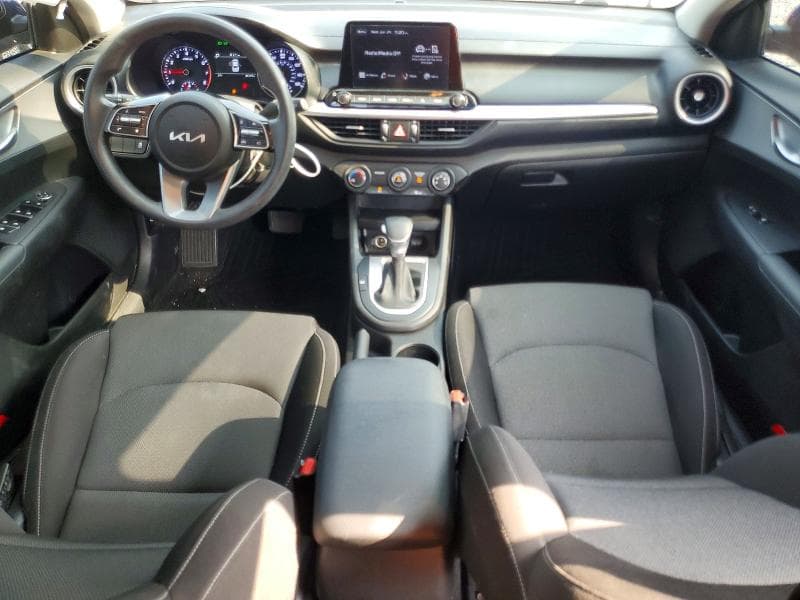 2023 KIA FORTE LXS 8