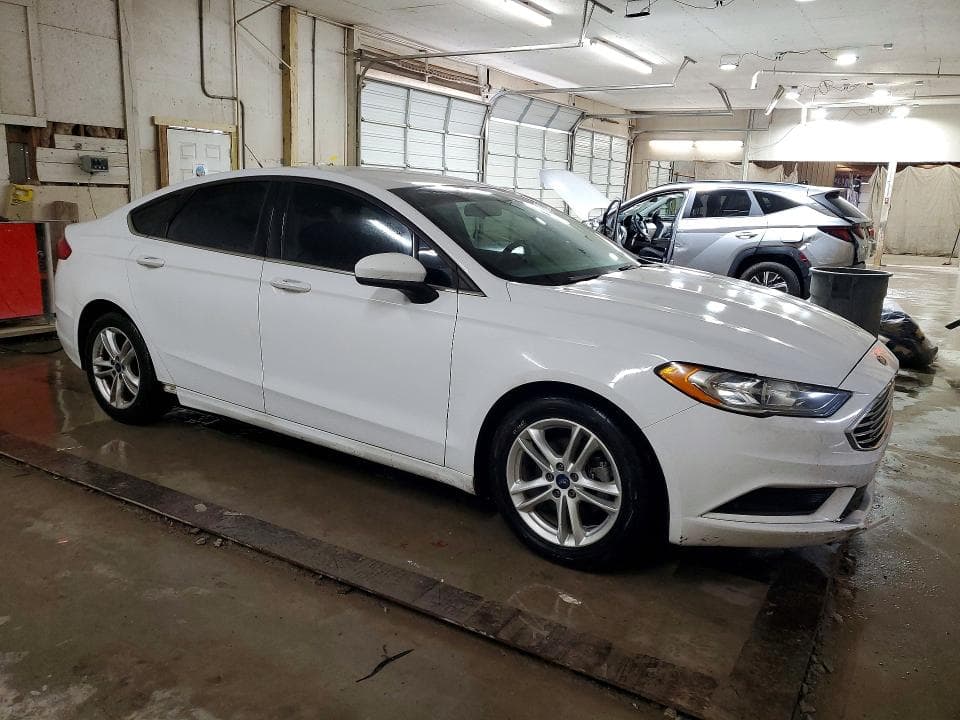 2018 FORD FUSION SE 4