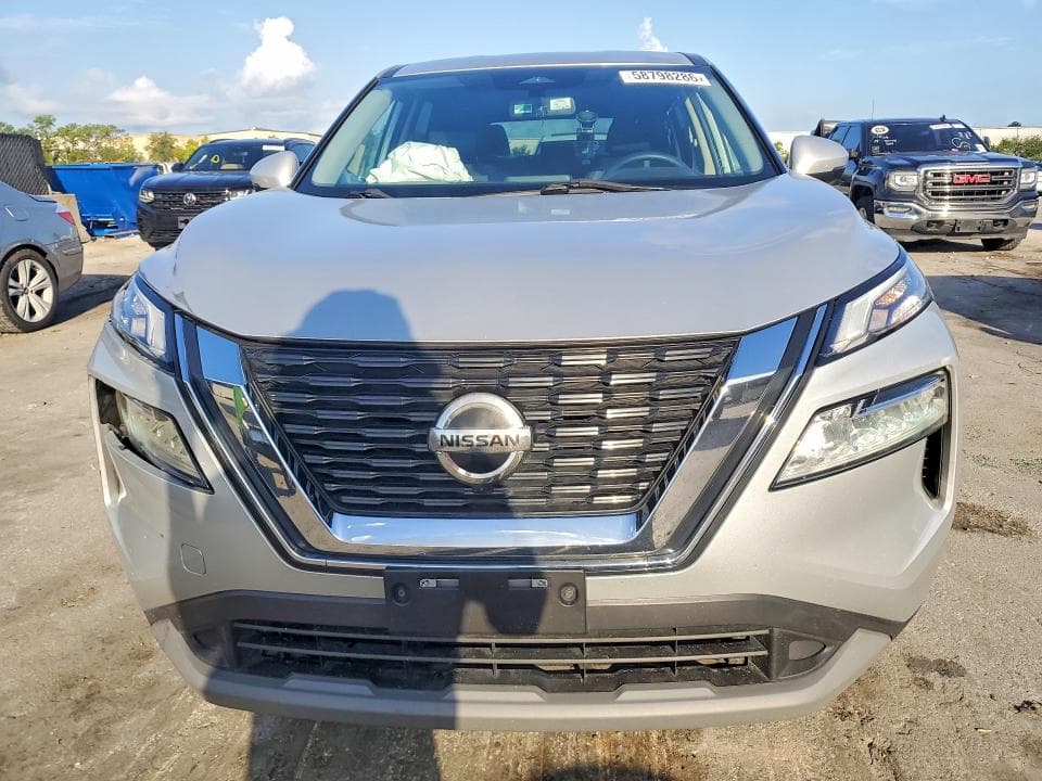2021 NISSAN ROGUE SV 5