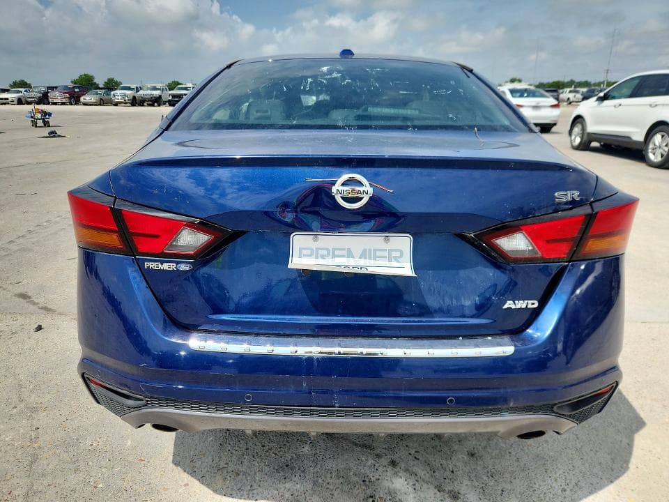 2020 NISSAN ALTIMA SR 6