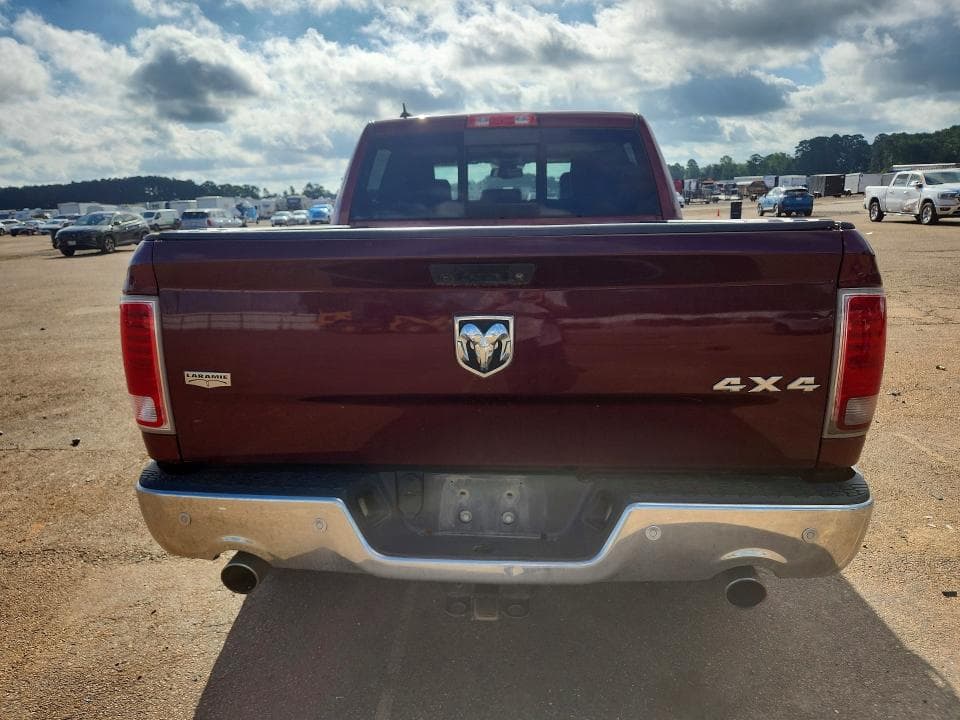 2017 RAM 1500 LARAMIE 6