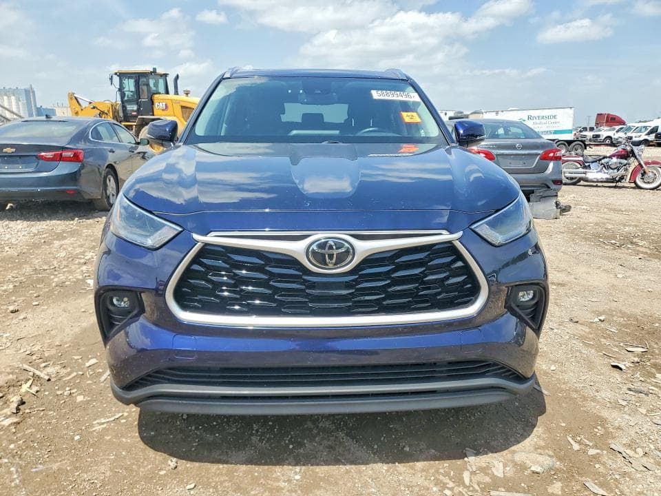 2021 TOYOTA HIGHLANDER XLE 5