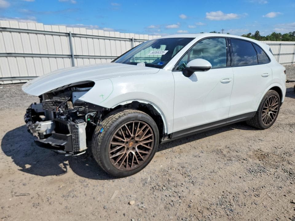 2023 PORSCHE CAYENNE BASE