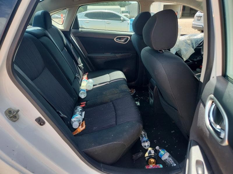 2019 NISSAN SENTRA SV 10