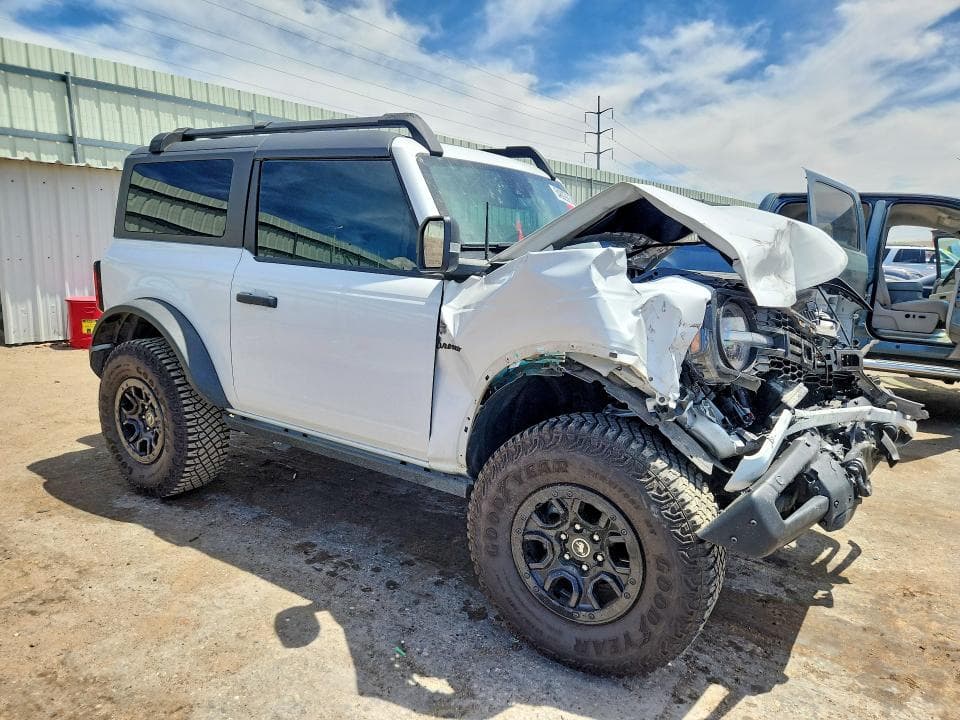 2023 FORD BRONCO BASE 4