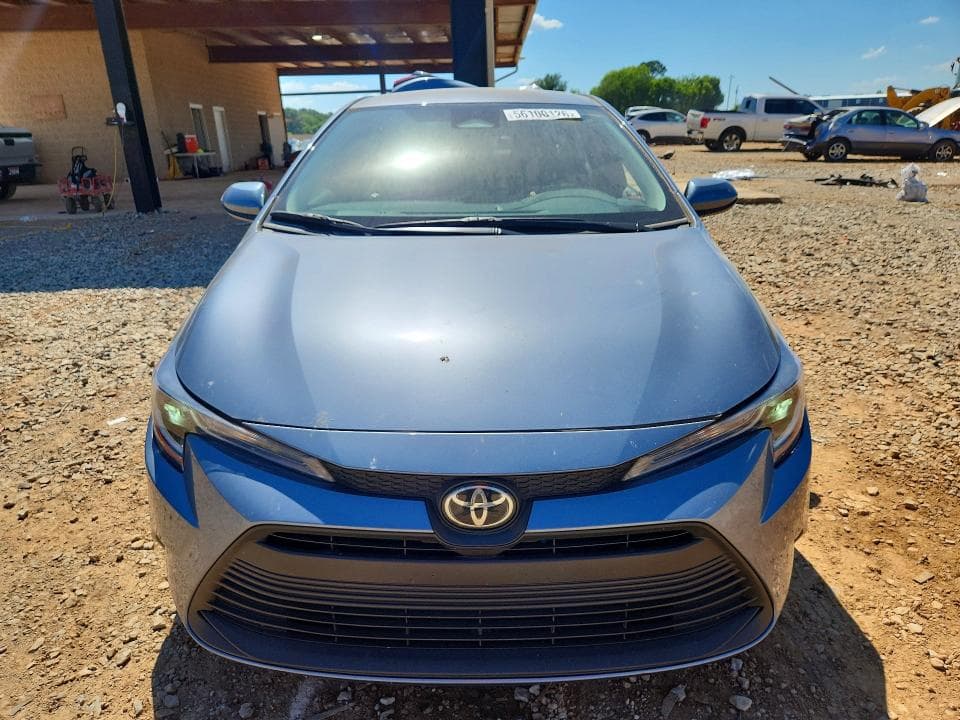 2026 TOYOTA COROLLA LE 5