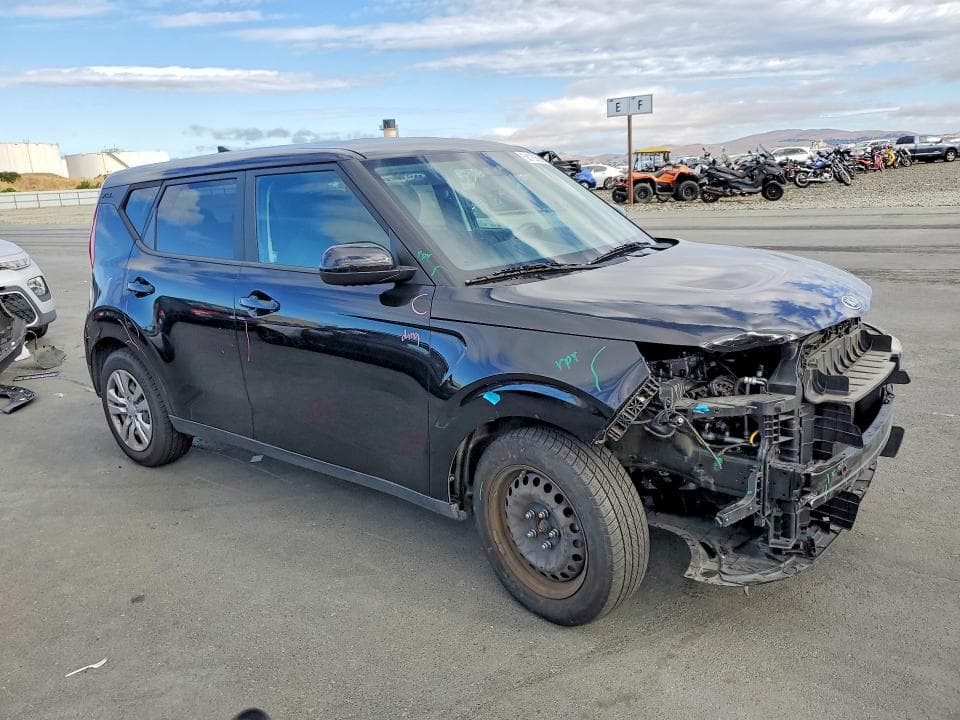 2021 KIA SOUL LX 4