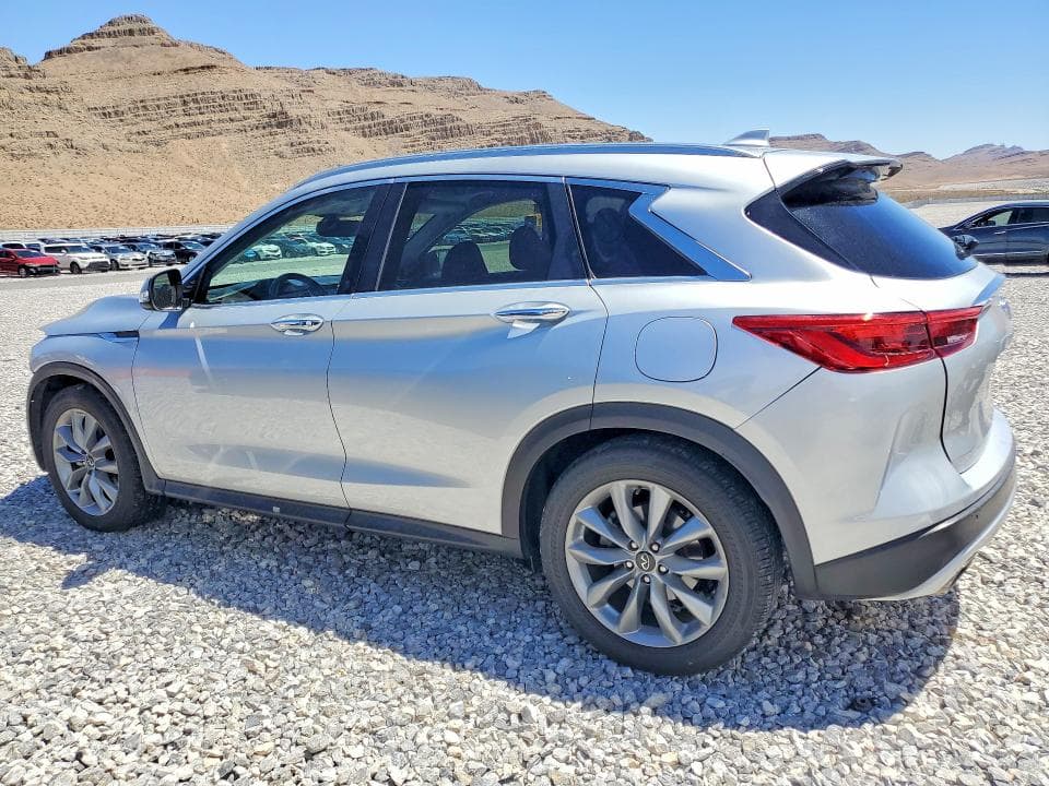 2021 INFINITI QX50 LUXE 2