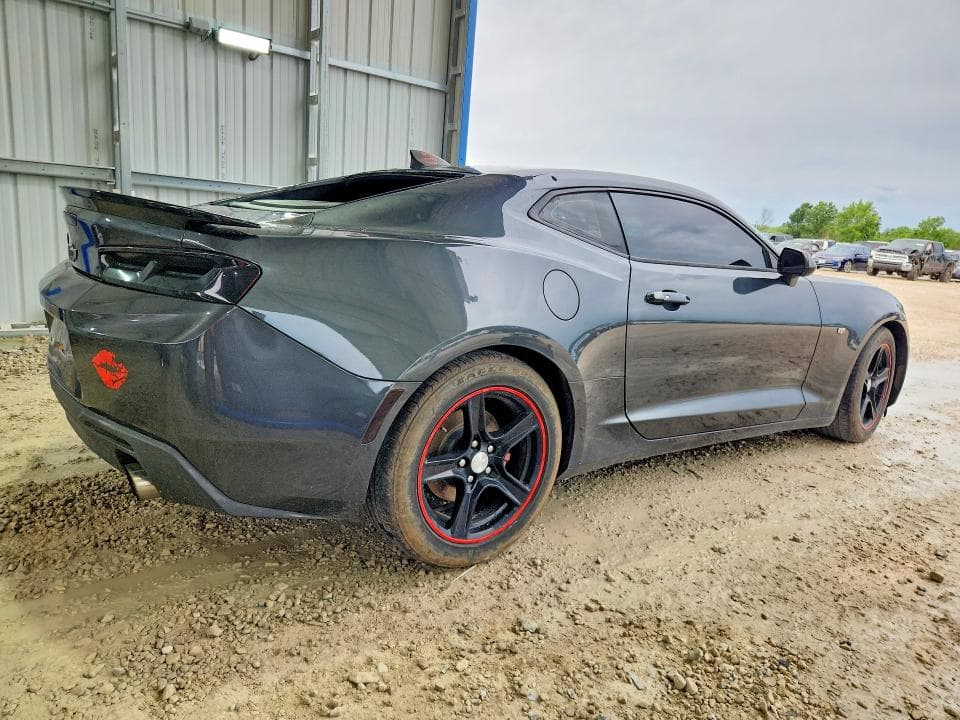 2018 CHEVROLET CAMARO LT 3