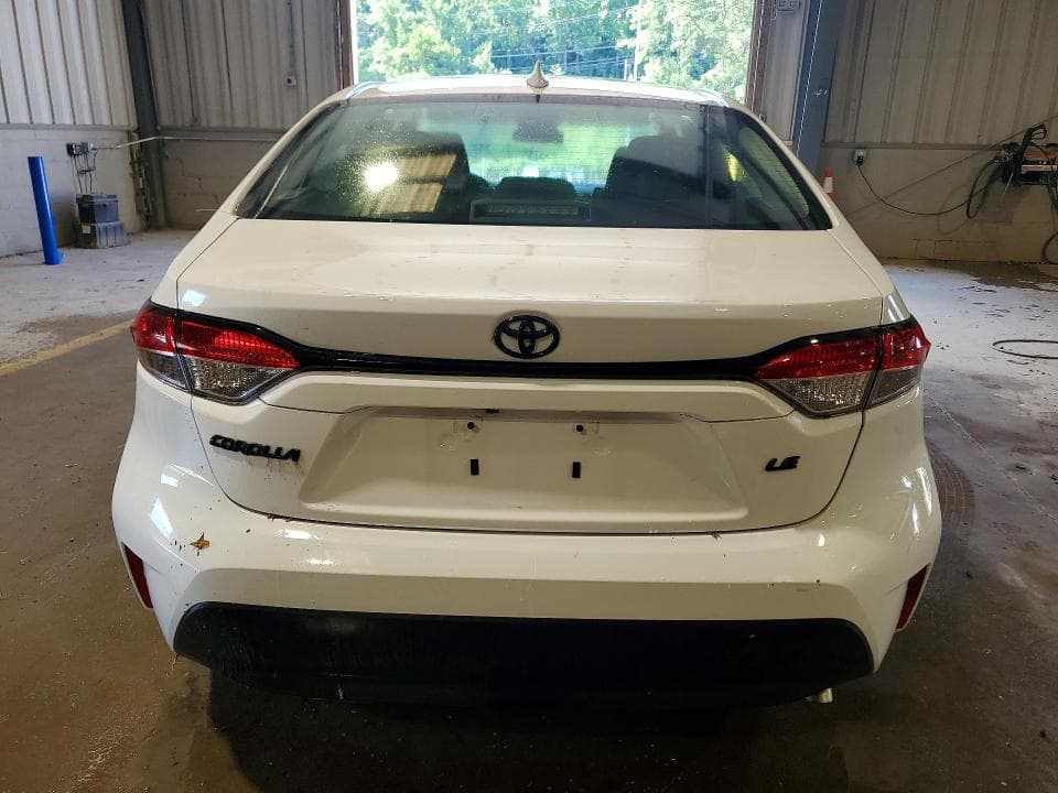 2026 TOYOTA COROLLA LE 6