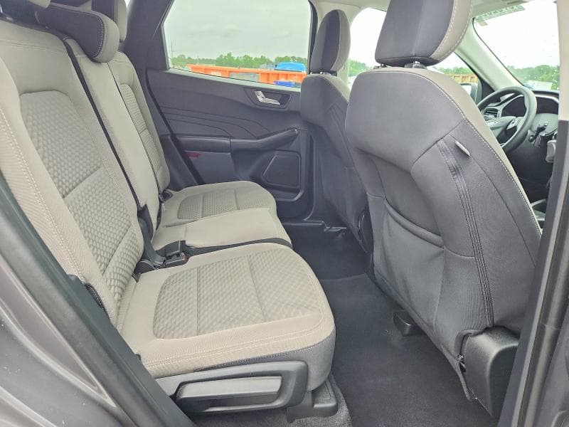 2021 FORD ESCAPE SE 11