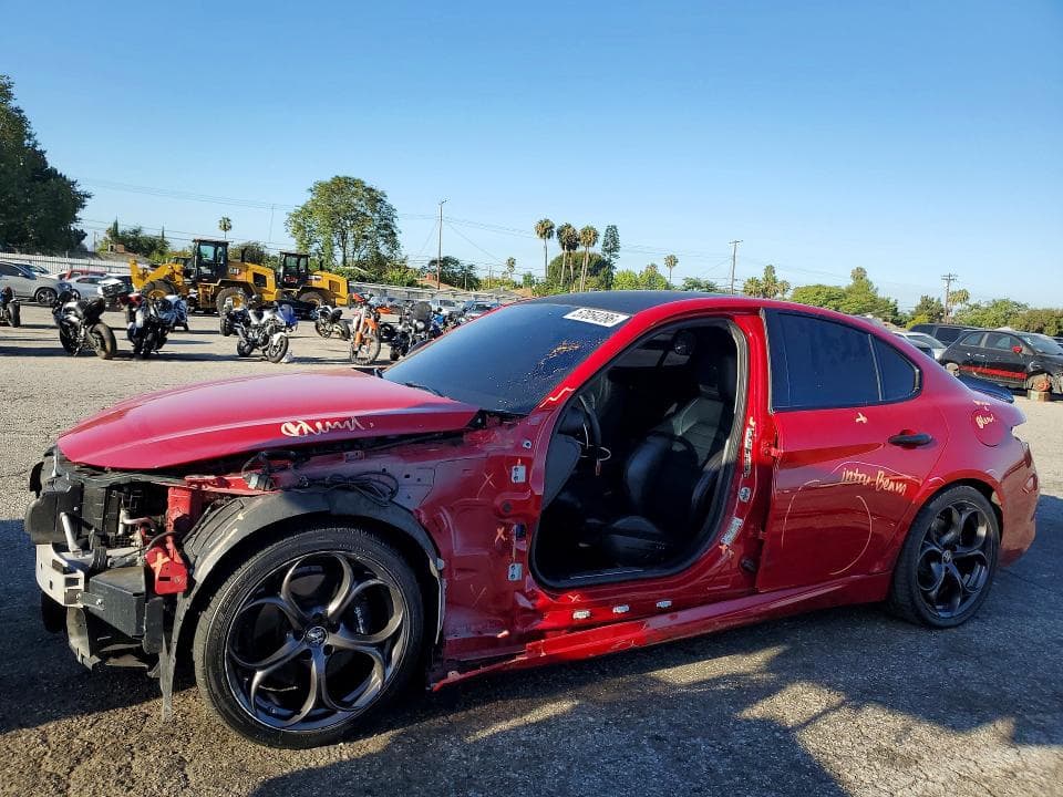 2019 ALFA ROMEO GIULIA TI