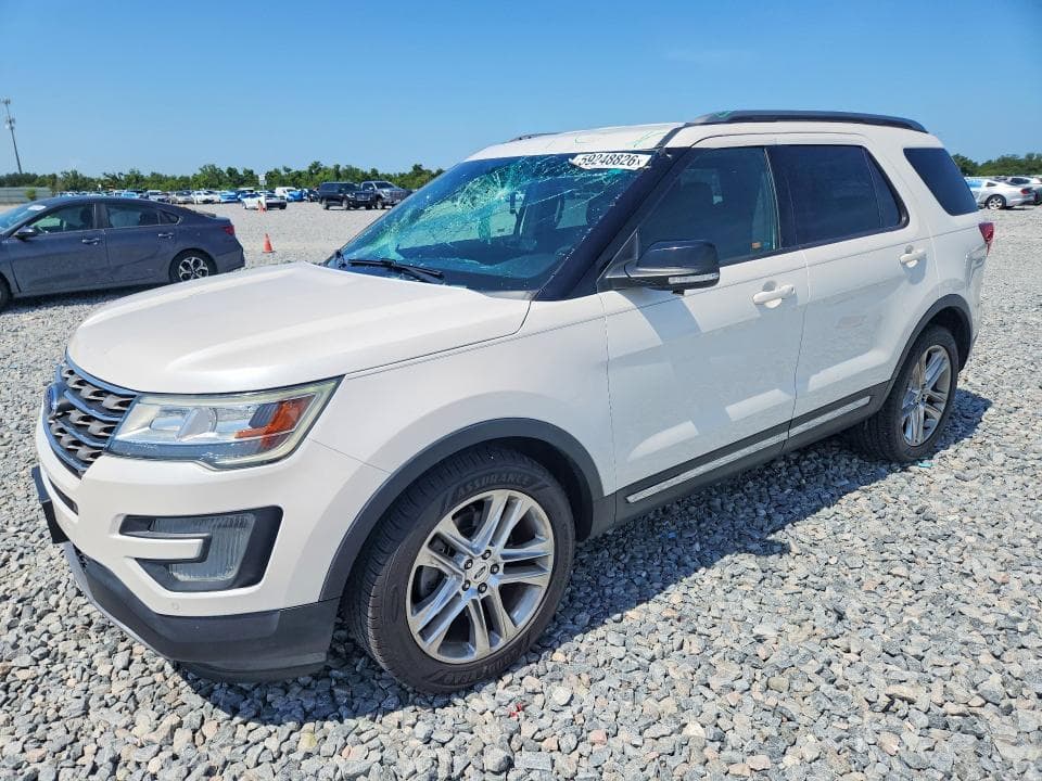 2017 FORD EXPLORER XLT - 1