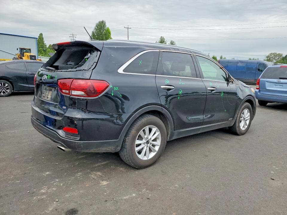 2020 KIA SORENTO LX 3