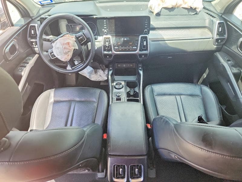 2023 KIA SORENTO EX 8