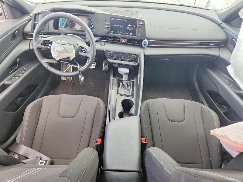 2025 HYUNDAI ELANTRA SEL SPORT 8