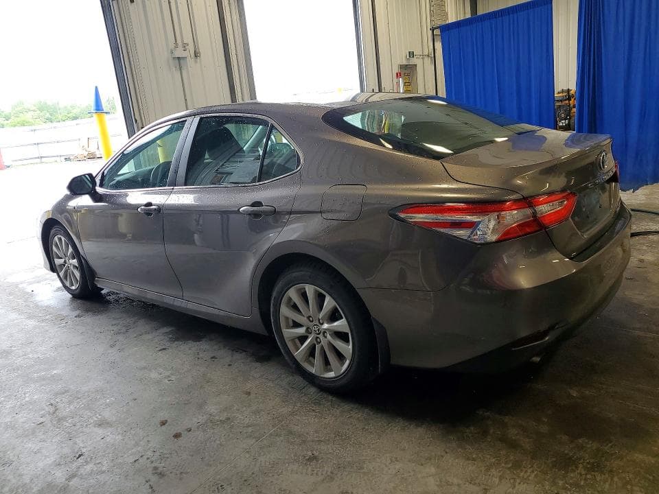 2020 TOYOTA CAMRY LE 2