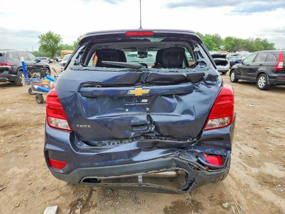2018 CHEVROLET TRAX LS 6