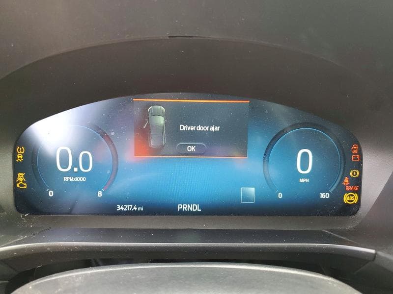 2023 FORD ESCAPE PLATINUM 9