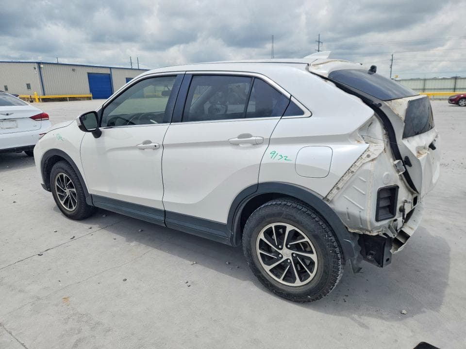 2020 MITSUBISHI ECLIPSE CROSS ES 2