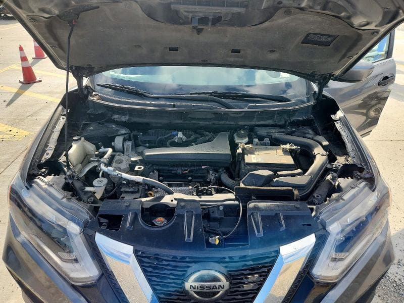 2018 NISSAN ROGUE S 12