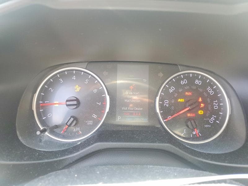 2021 TOYOTA RAV4 LE 9