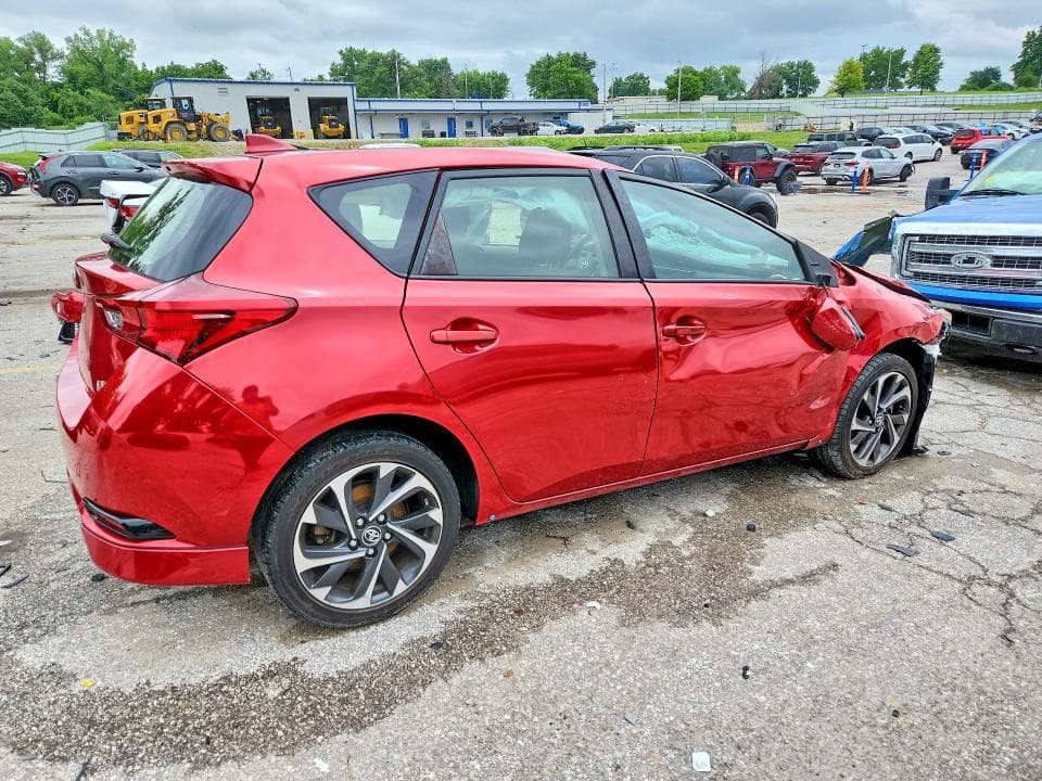2018 TOYOTA COROLLA IM BASE 3