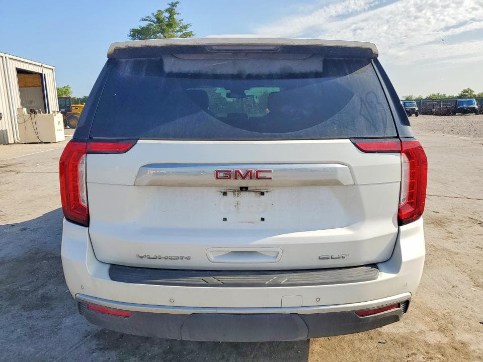 2023 GMC YUKON SLT 6