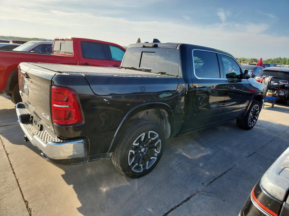 2025 RAM 1500 LIMITED 3