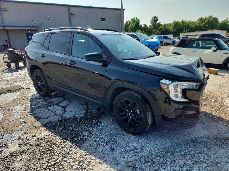 2022 GMC TERRAIN SLE 4
