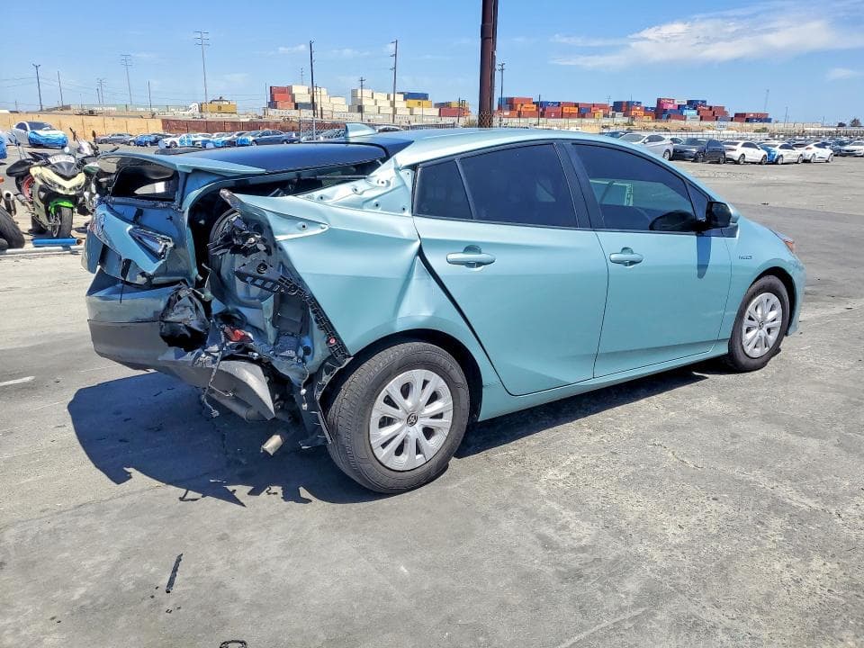 2020 TOYOTA PRIUS LE 3