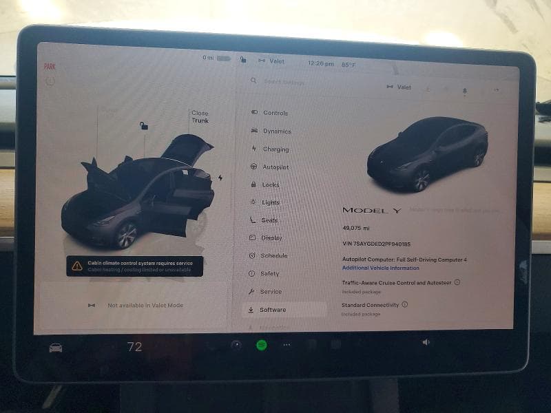 2023 TESLA MODEL Y 9
