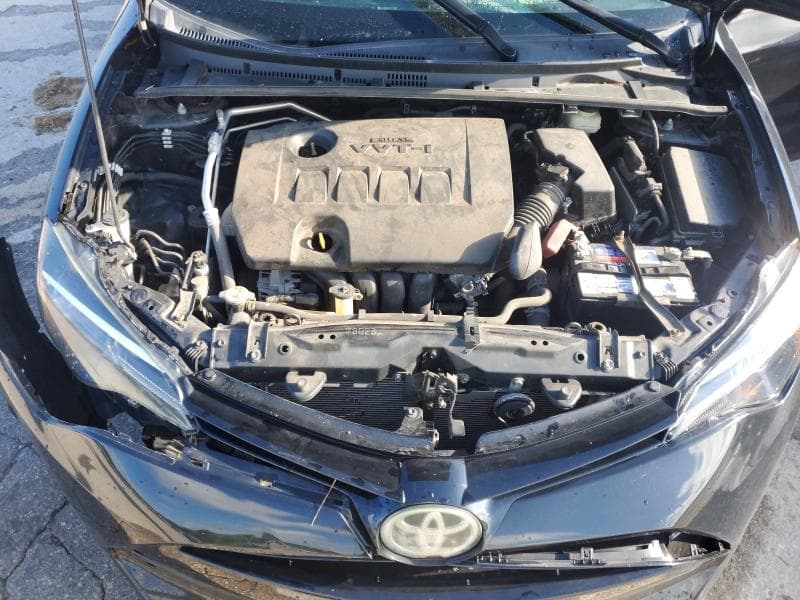 2018 TOYOTA COROLLA LE 11