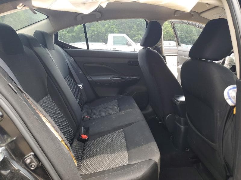 2020 NISSAN VERSA S 10