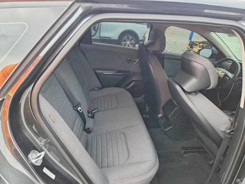 2025 KIA K4 EX 10