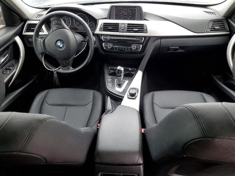 2018 BMW 320 I 8