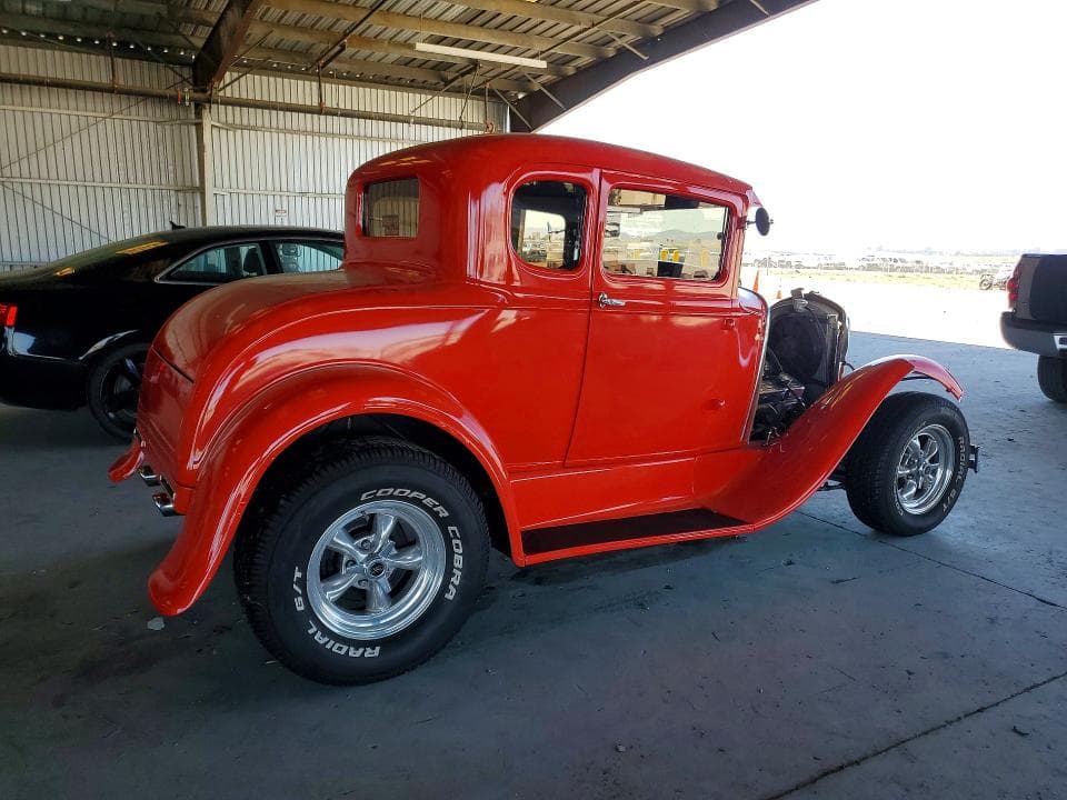1931 FORD MODEL A DELUXE 3