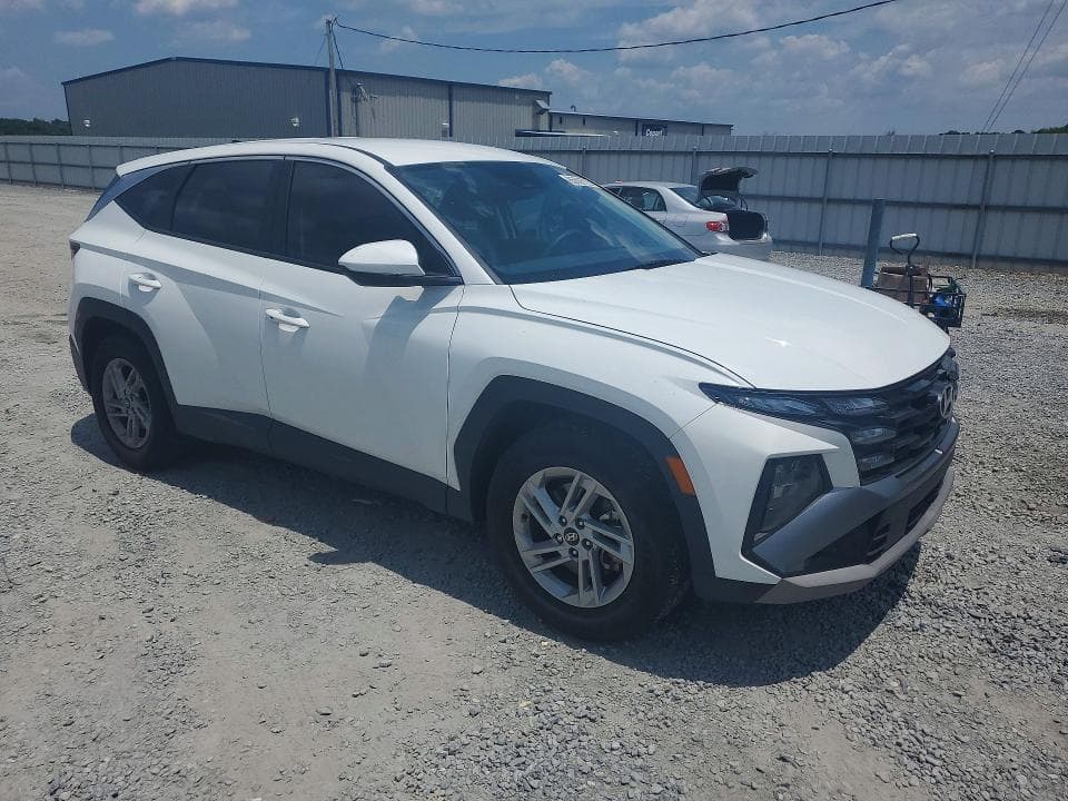 2025 HYUNDAI TUCSON SE 4